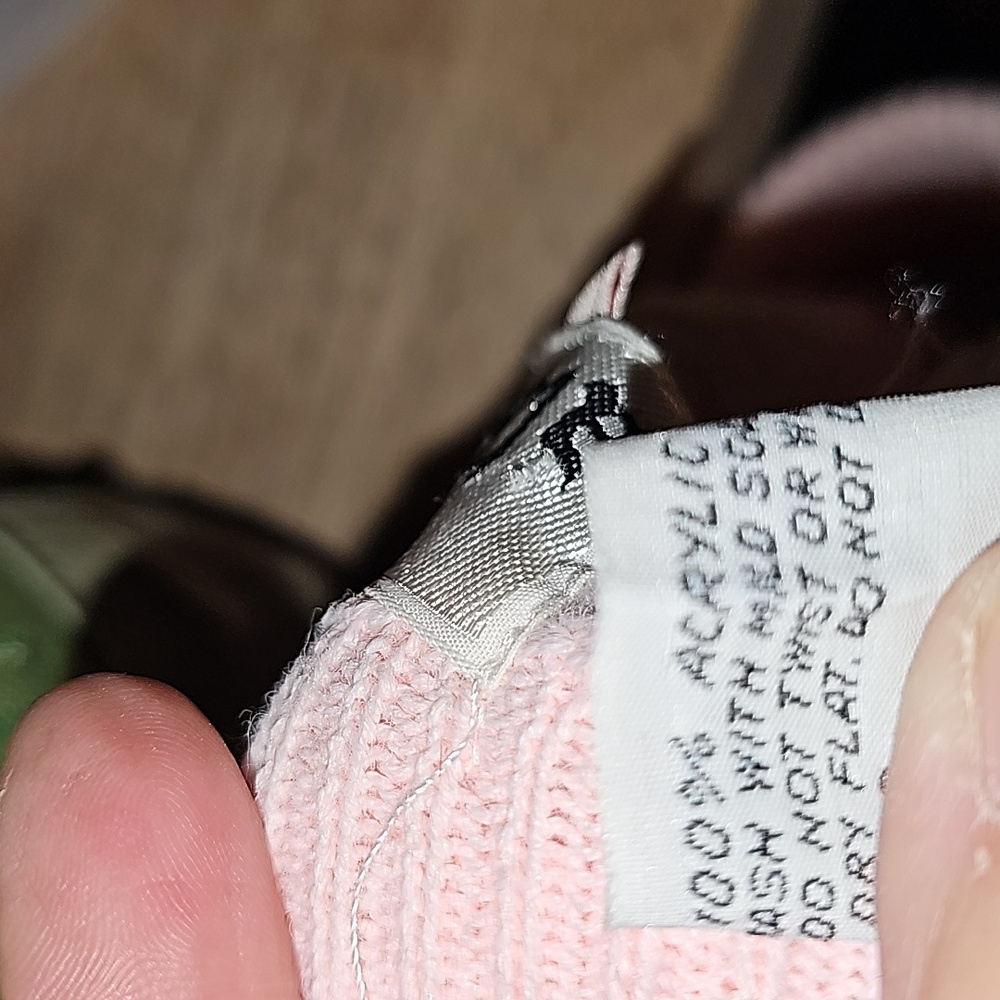 Albee sweater - Picture 10 of 10